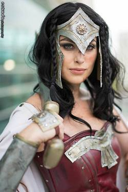 Illustration for article titled Warrior Wonder Woman Needs Her Own Movie To Kick Ass In